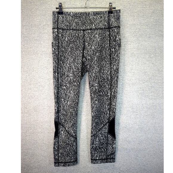 Lululemon Pace Rival Crop 22" Black and White Size 4 - Picture 2 of 13